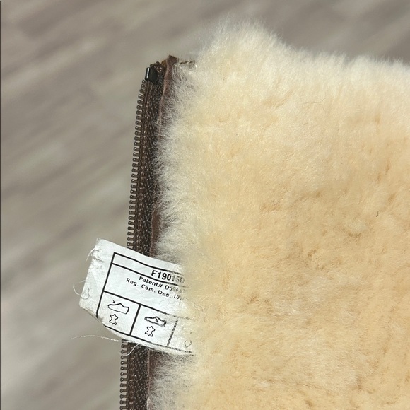 UGG Dark Brown Sheepskin-Lined Winter Boots - Picture 2 of 10